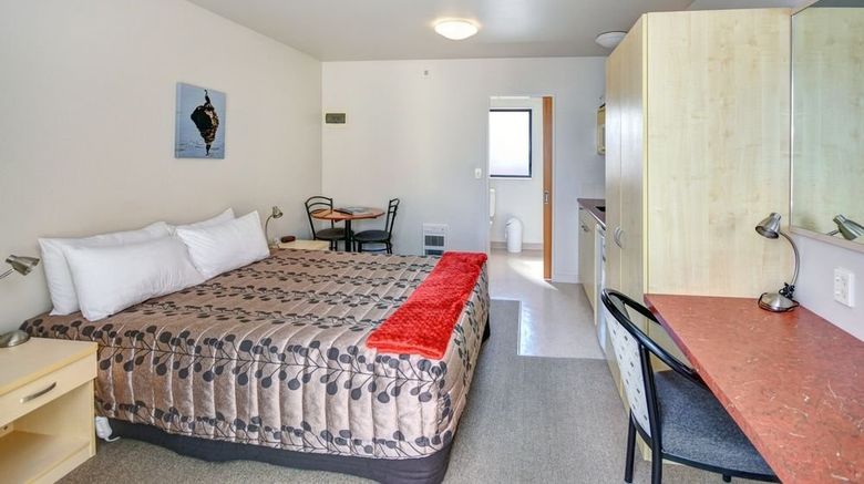 <b>Bella Vista Motel Dunedin Room</b>. Images powered by <a href="https://www.leonardoworldwide.com/" title="Leonardo Worldwide" target="_blank">Leonardo</a>.