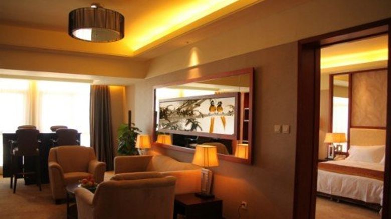 <b>Grand Bay View Hotel Dali Suite</b>. Images powered by <a href="https://www.leonardoworldwide.com/" title="Leonardo Worldwide" target="_blank">Leonardo</a>.