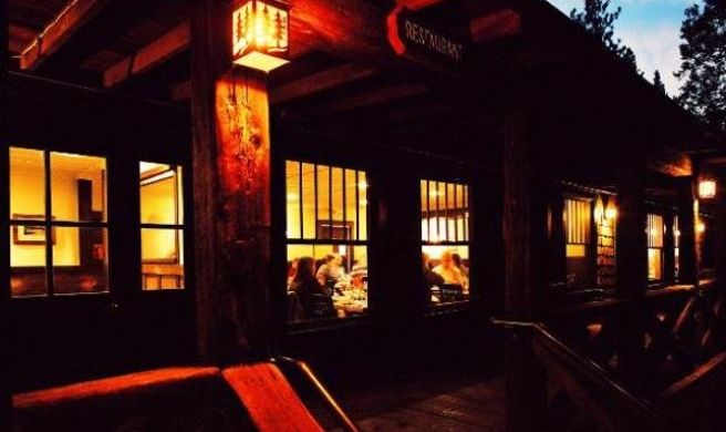 Evergreen Lodge Exterior