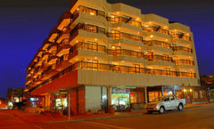 Golden Beach Resort & Spa