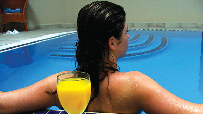 <b>The Halyards Hotel Pool</b>. Images powered by <a href="https://www.leonardoworldwide.com/" title="Leonardo Worldwide" target="_blank">Leonardo</a>.