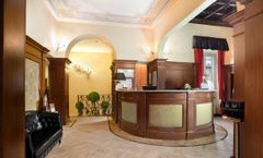 River Hotel & SPA