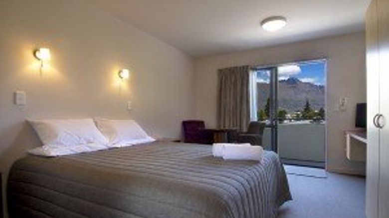 <b>Bella Vista Motel Queenstown Room</b>. Images powered by <a href="https://www.leonardoworldwide.com/" title="Leonardo Worldwide" target="_blank">Leonardo</a>.