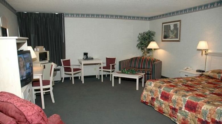 <b>Key West Inn Baxley Room</b>. Images powered by <a href="https://www.leonardoworldwide.com/" title="Leonardo Worldwide" target="_blank">Leonardo</a>.