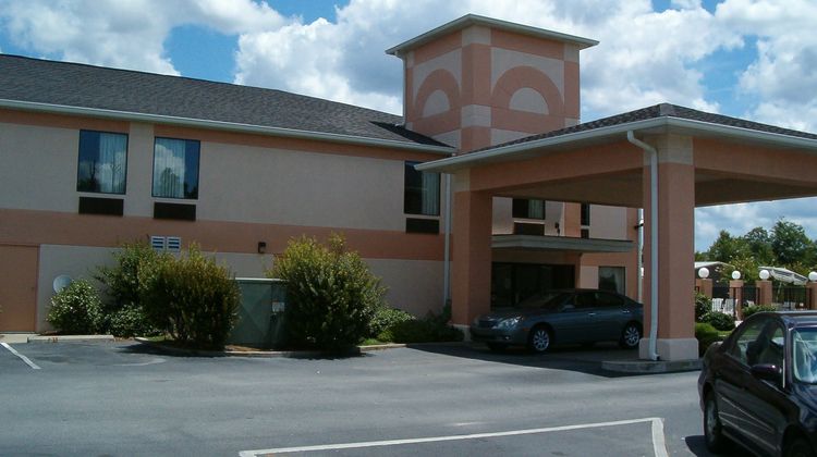 Key West Inn Baxley Exterior