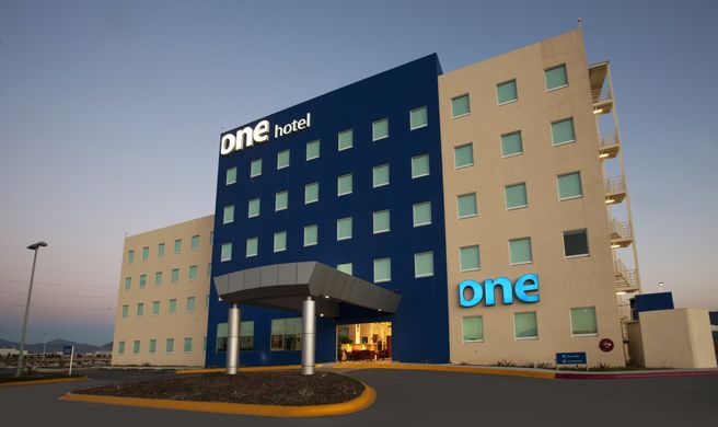 One Saltillo Derramadero Exterior