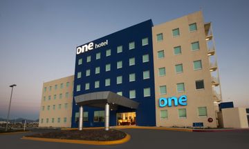 One Saltillo Derramadero