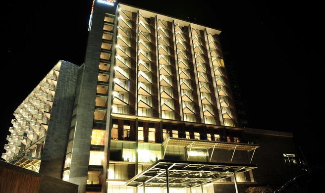 Enjoy Santiago Exterior