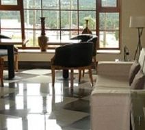 Diego de Almagro Coyaique Lobby