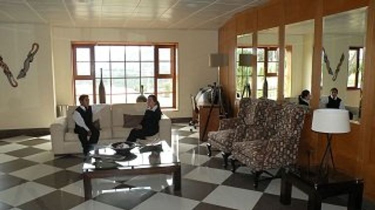 Diego de Almagro Coyaique Lobby