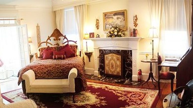 <b>Black Horse Inn Room</b>. Images powered by <a href="https://www.leonardoworldwide.com/" title="Leonardo Worldwide" target="_blank">Leonardo</a>.