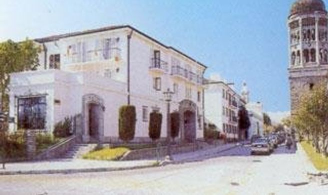 Hotel Francisco de Aguirre Exterior