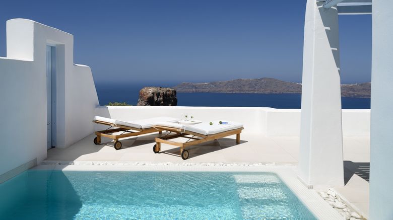 <b>ASTRA Suites Room</b>. Images powered by <a href="https://www.leonardoworldwide.com/" title="Leonardo Worldwide" target="_blank">Leonardo</a>.