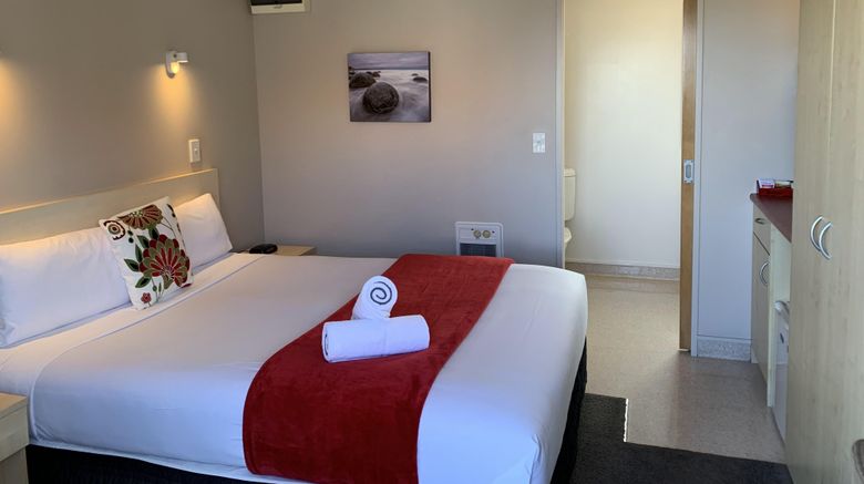 <b>Bella Vista Motel Oamaru Room</b>. Images powered by <a href="https://www.leonardoworldwide.com/" title="Leonardo Worldwide" target="_blank">Leonardo</a>.