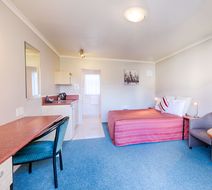 Bella Vista Motel Hamilton Room