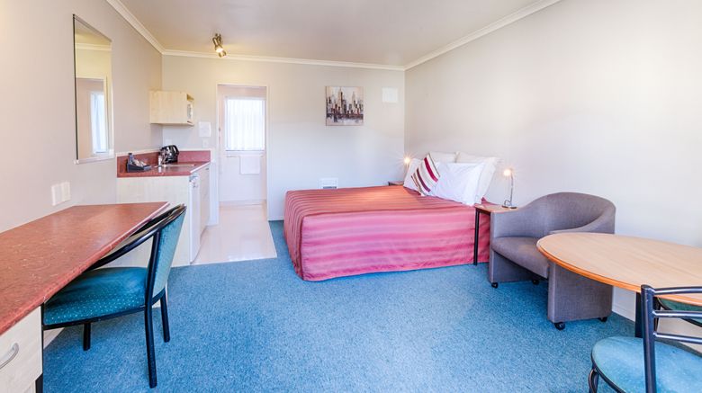 <b>Bella Vista Motel Hamilton Room</b>. Images powered by <a href="https://www.leonardoworldwide.com/" title="Leonardo Worldwide" target="_blank">Leonardo</a>.
