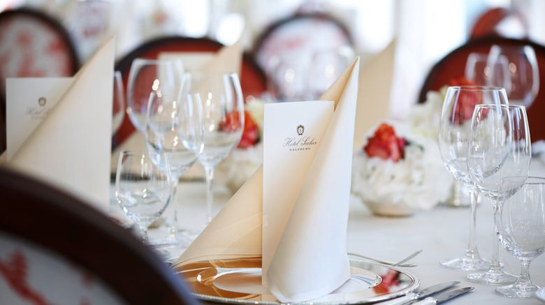<b>Hotel Sacher Salzburg Ballroom</b>. Images powered by <a href="https://www.leonardoworldwide.com/" title="Leonardo Worldwide" target="_blank">Leonardo</a>.