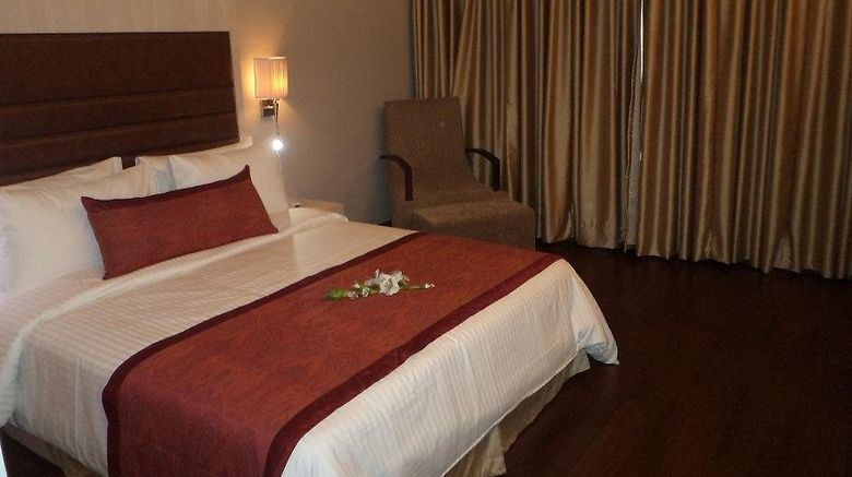 <b>Mahagun Sarovar Portico Room</b>. Images powered by <a href="https://www.leonardoworldwide.com/" title="Leonardo Worldwide" target="_blank">Leonardo</a>.