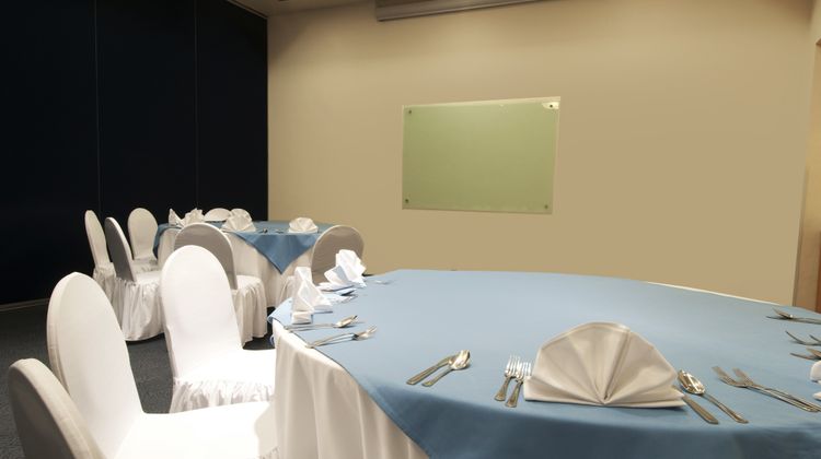 Fiesta Inn Cuernavaca Meeting