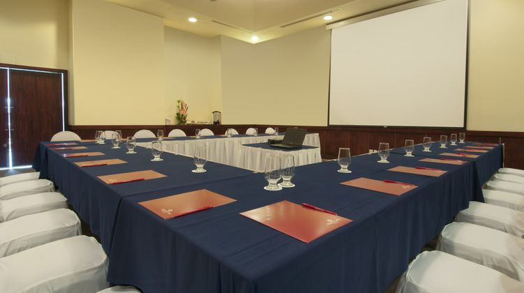 Fiesta Inn Ecatepec Meeting