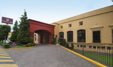 Fiesta Inn Toluca Tollocan