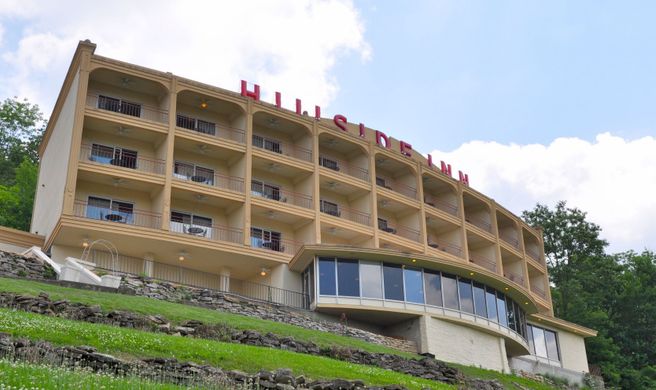 Hillside Inn Exterior