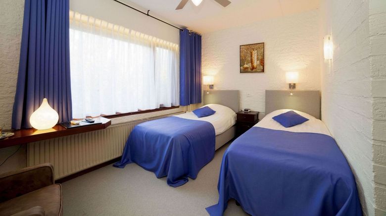 <b>Hotel Dordrecht Room</b>. Images powered by <a href="https://www.leonardoworldwide.com/" title="Leonardo Worldwide" target="_blank">Leonardo</a>.
