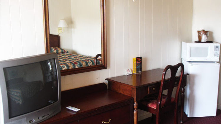 Washington & Lee Motel Room