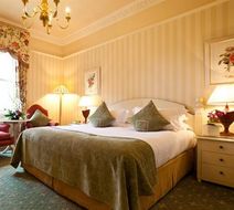 Kilworth House Hotel Room