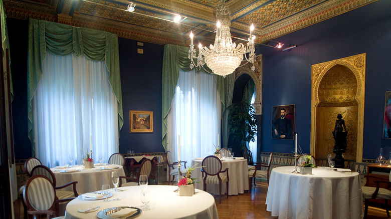 <b>Villa Crespi Restaurant</b>. Images powered by <a href="https://www.leonardoworldwide.com/" title="Leonardo Worldwide" target="_blank">Leonardo</a>.