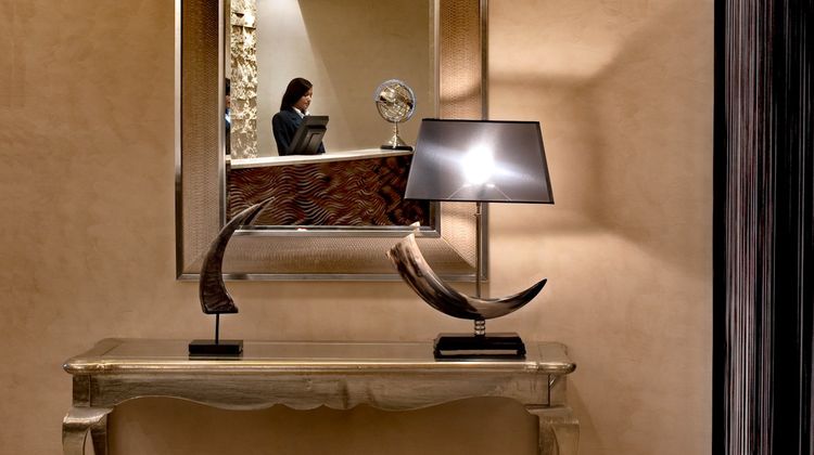 Regina Margherita Hotel Lobby