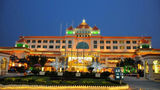 Metropolitan YiKing Hotel Exterior