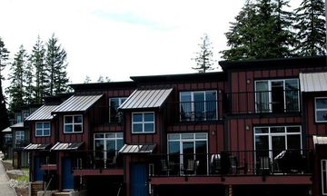 Sooke Harbour Resort Marina