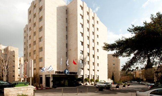 Prima Royale Exterior