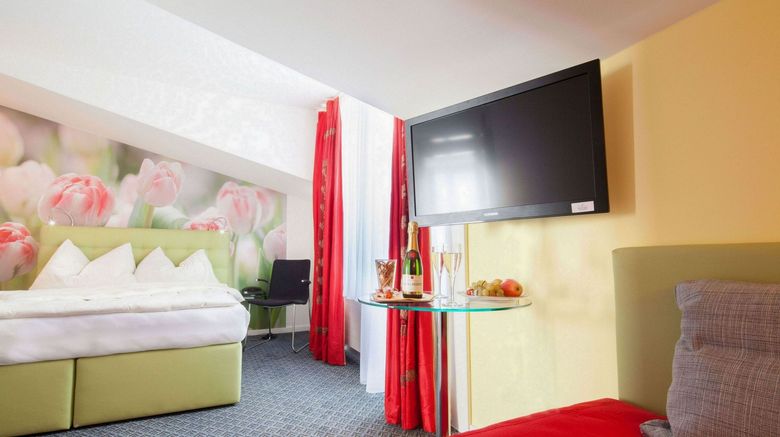 <b>Ambassador Hotel Room</b>. Images powered by <a href="https://www.leonardoworldwide.com/" title="Leonardo Worldwide" target="_blank">Leonardo</a>.