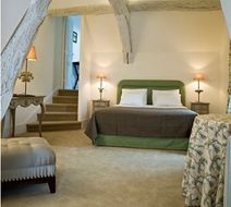 Hotel de la Poste Beaune Room