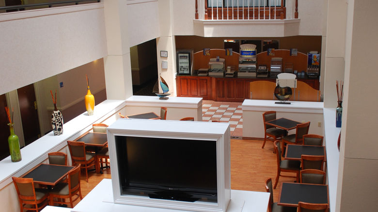 <b>Holiday Inn Express & Suites Lobby</b>. Images powered by <a href="https://www.leonardoworldwide.com/" title="Leonardo Worldwide" target="_blank">Leonardo</a>.