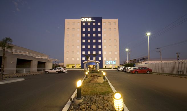 One Aguascalientes Sur Exterior