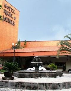Real De Minas Queretaro Tradicional