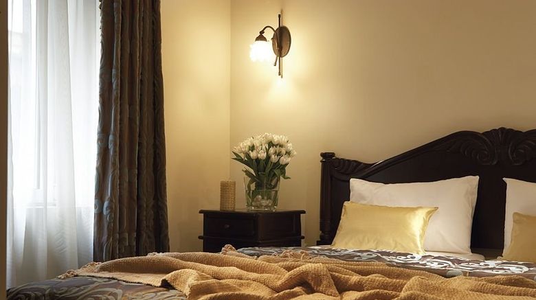 <b>Hotel Luxembourg Room</b>. Images powered by <a href="https://www.leonardoworldwide.com/" title="Leonardo Worldwide" target="_blank">Leonardo</a>.