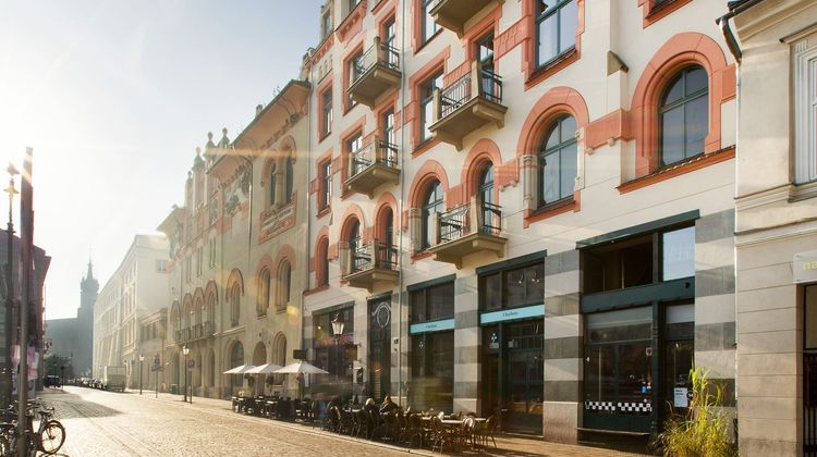 Antique Apartments Exterior