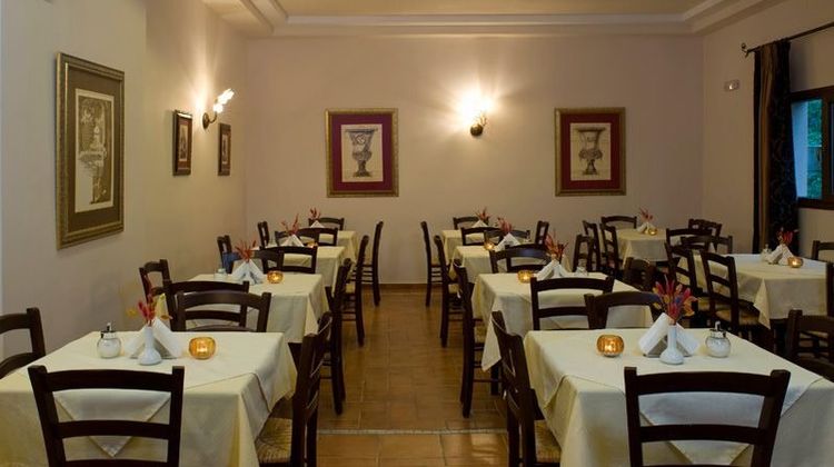 Dellas Hotel Kastraki Restaurant