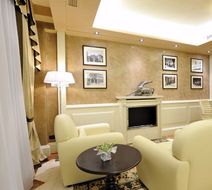Hotel Roxy Plaza Lobby