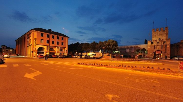 Hotel Roxy Plaza Exterior