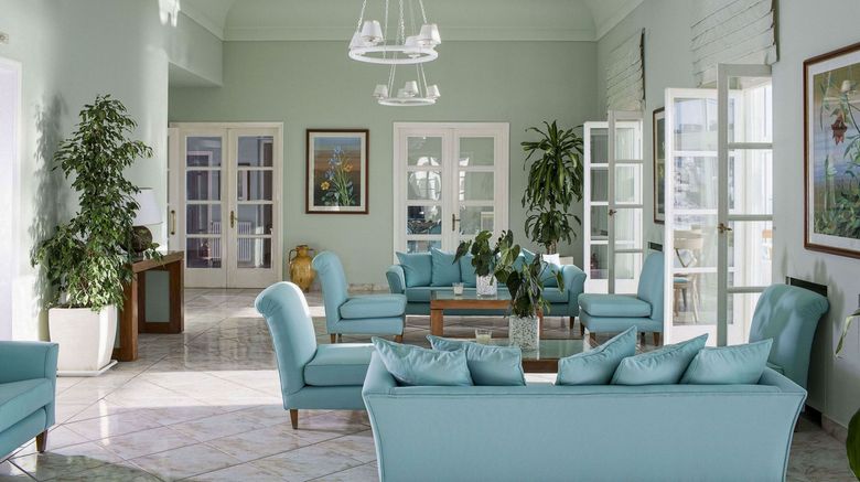 <b>Atlantis Hotel Lobby</b>. Images powered by <a href="https://www.leonardoworldwide.com/" title="Leonardo Worldwide" target="_blank">Leonardo</a>.