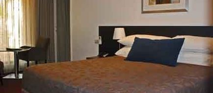 Karratha International Hotel Room