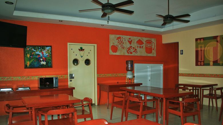 <b>Hotel Plaza Cozumel Restaurant</b>. Images powered by <a href="https://www.leonardoworldwide.com/" title="Leonardo Worldwide" target="_blank">Leonardo</a>.