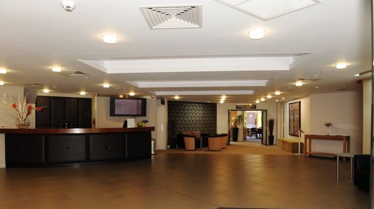 Stirling Court Hotel Lobby