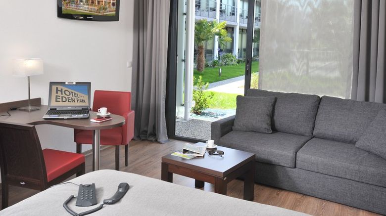 <b>Hotel Eden Park-Bizanos Room</b>. Images powered by <a href="https://www.leonardoworldwide.com/" title="Leonardo Worldwide" target="_blank">Leonardo</a>.