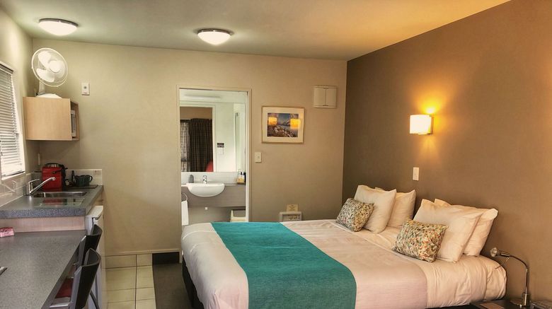<b>Bella Vista Motel Ashburton Room</b>. Images powered by <a href="https://www.leonardoworldwide.com/" title="Leonardo Worldwide" target="_blank">Leonardo</a>.